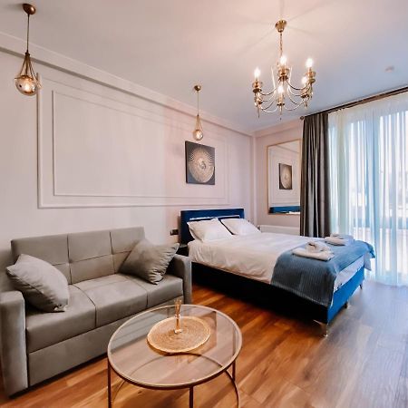 טביליסי Trinity Hotel מראה חיצוני תמונה