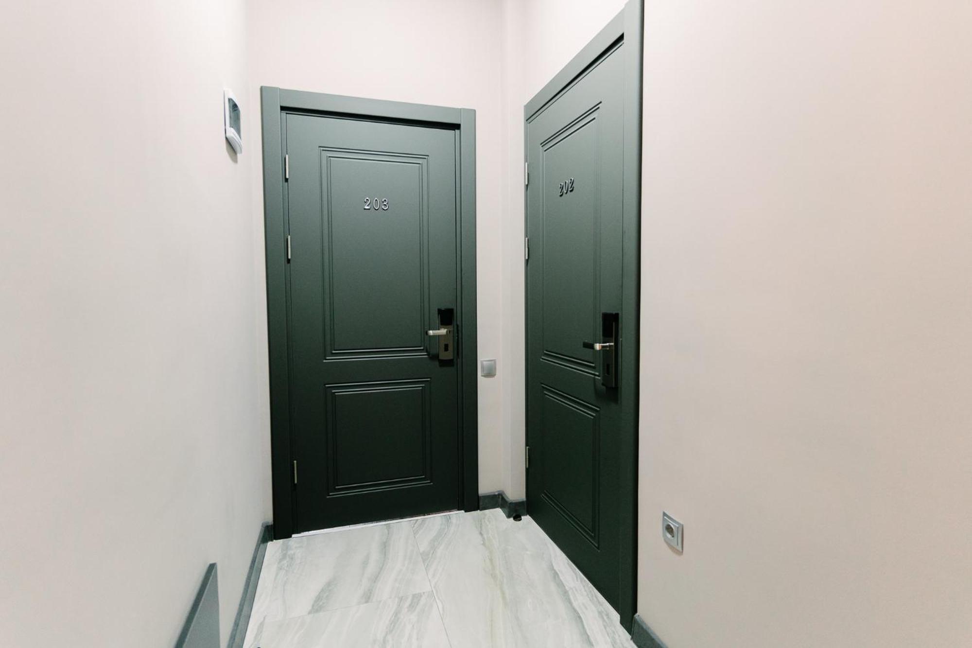טביליסי Trinity Hotel מראה חיצוני תמונה