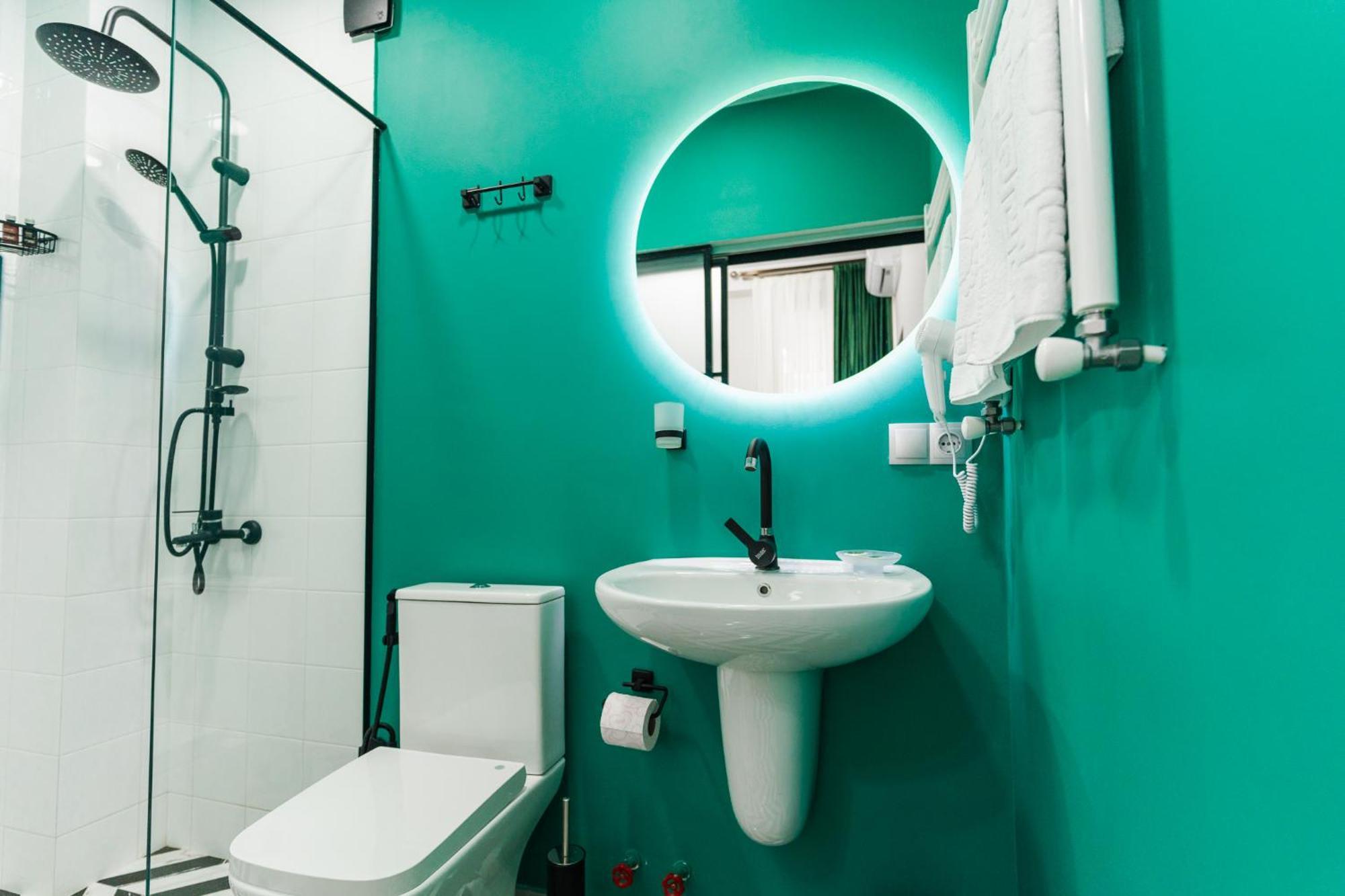 טביליסי Trinity Hotel מראה חיצוני תמונה