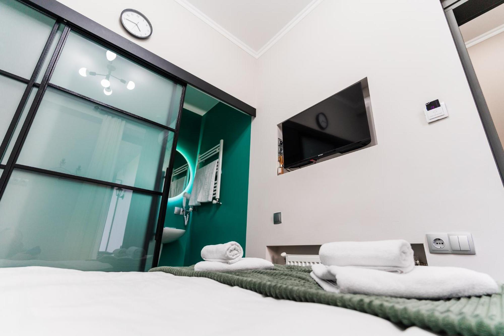 טביליסי Trinity Hotel מראה חיצוני תמונה